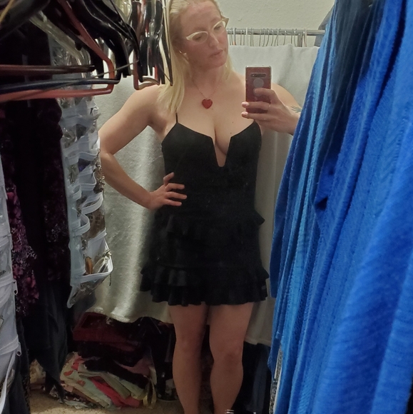 Forever 21 Sexy LBD Little Black Dress Like New Sz L or 8/10 - Picture 6 of 14